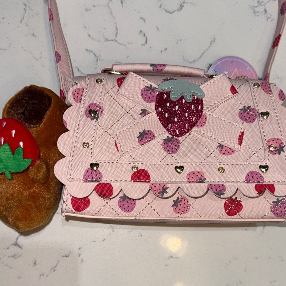 NWT Strawberry Accent Pink Crossbody Bag - Picture 3 of 9